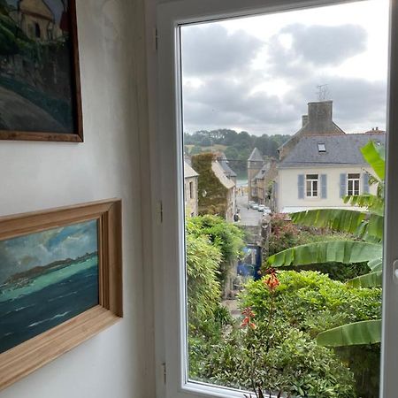 Appartement De 1634 Avec Balcon Au Sud Sur Jardin En Plein Coeur Historique Treguier Ngoại thất bức ảnh